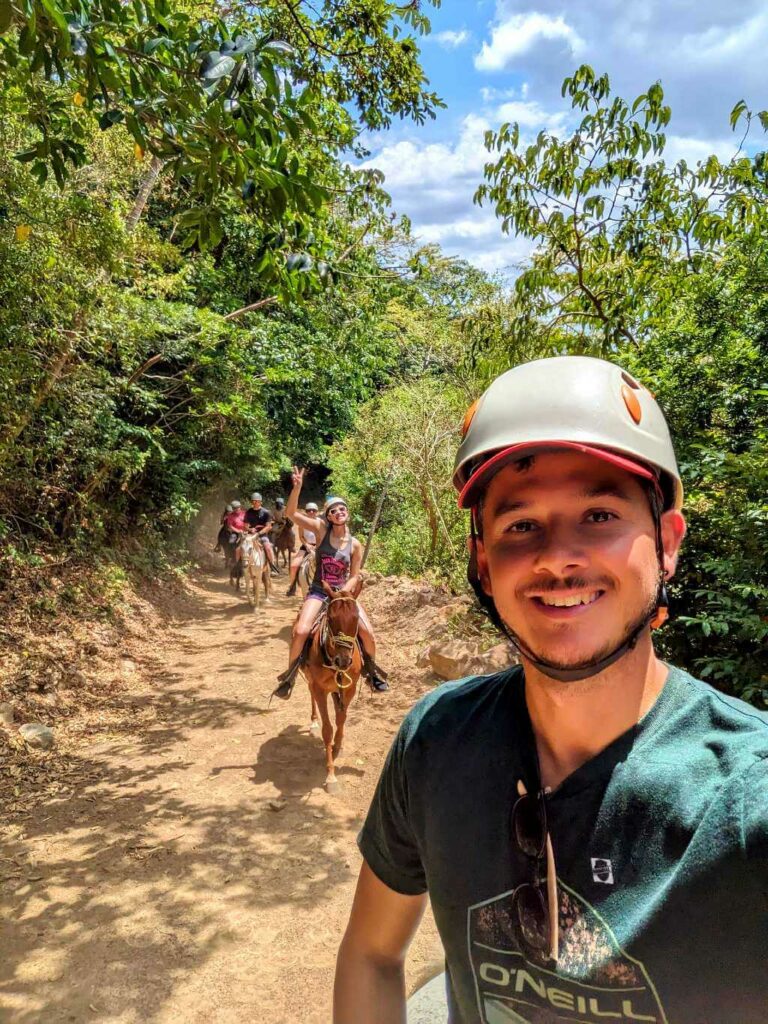 Alberto Salas, Founder of Link Expeditions, leading a group on horseback through trails in Buena Vista del Rincón.